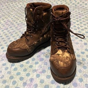 Kids Camo Boots
